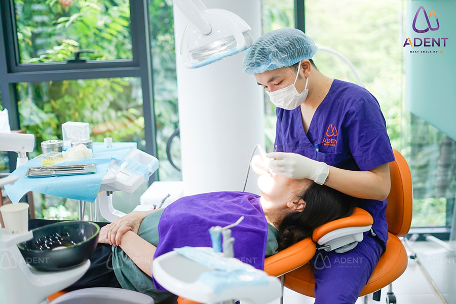 Điều trị chuyên sâu tại nha khoa