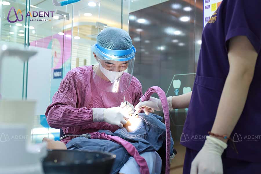 Nhổ răng khôn bằng máy Piezotome có gì khác với nhổ răng truyền thống?